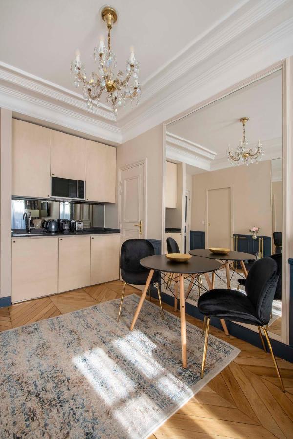 Le Beau Marais - Luxury Apartments, Air Cond, Lift Párizs Kültér fotó